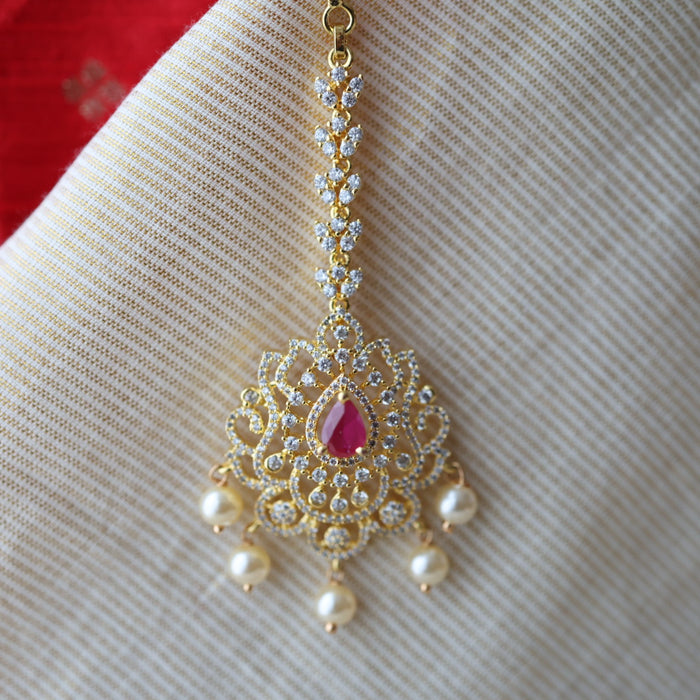 Heritage gold plated white and green stone tikka TH2112
