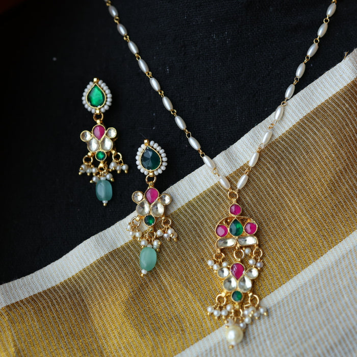 Invisible chain kundan stone short necklace with earrings IN114