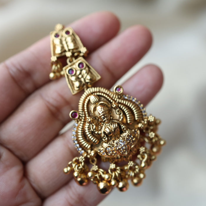 Antique gold temple design pearl tikka  TA4779