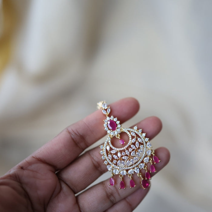 Heritage gold plated pearl maang tikka TH915
