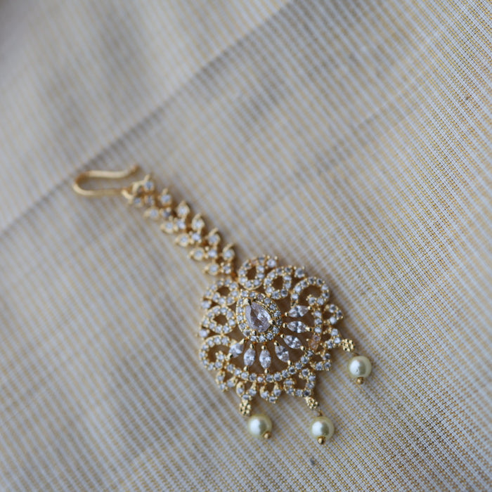 Heritage gold plated white stone maang tikka TH568