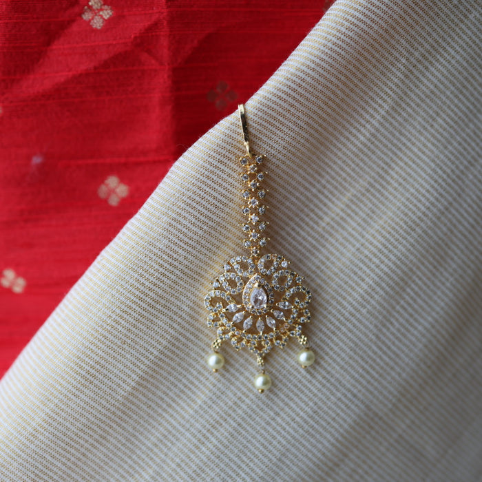 Heritage gold plated white stone maang tikka TH568