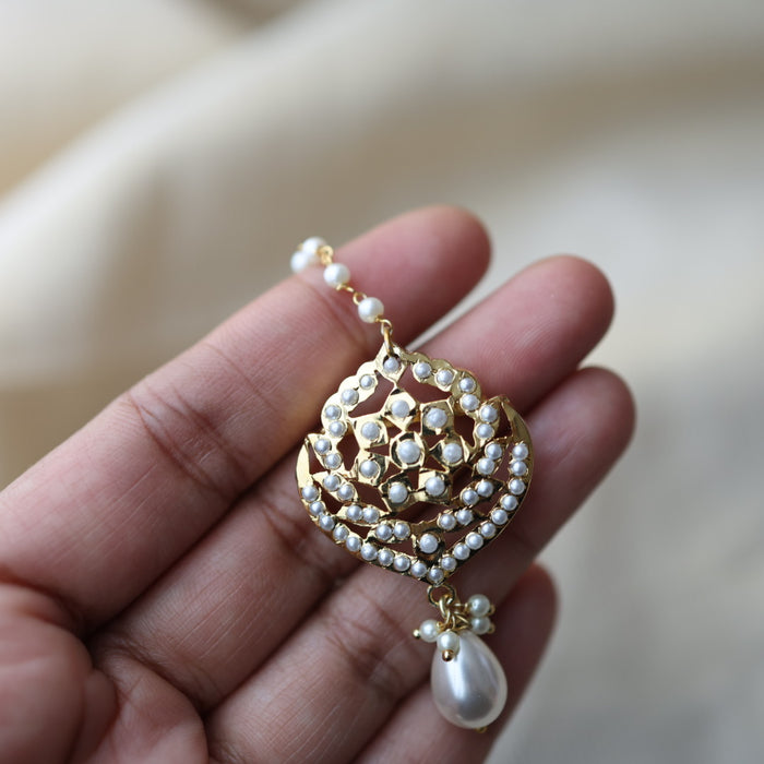 Heritage gold plated pearl maang tikka TH347