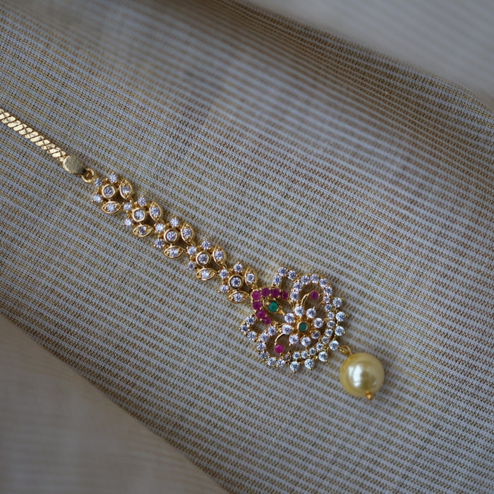 Heritage gold plated ruby white stone tikka TH3491