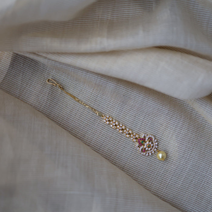 Heritage gold plated ruby white stone tikka TH3491