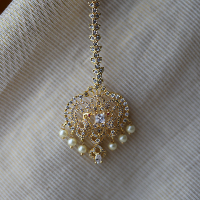 Heritage gold plated white stone tikka TH25778