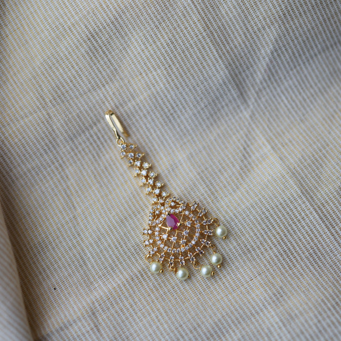 Heritage gold plated white and ruby stone tikka TH2579