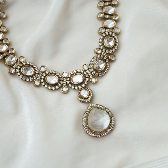 Trendy white stone short necklace with earrings and tikka TW301