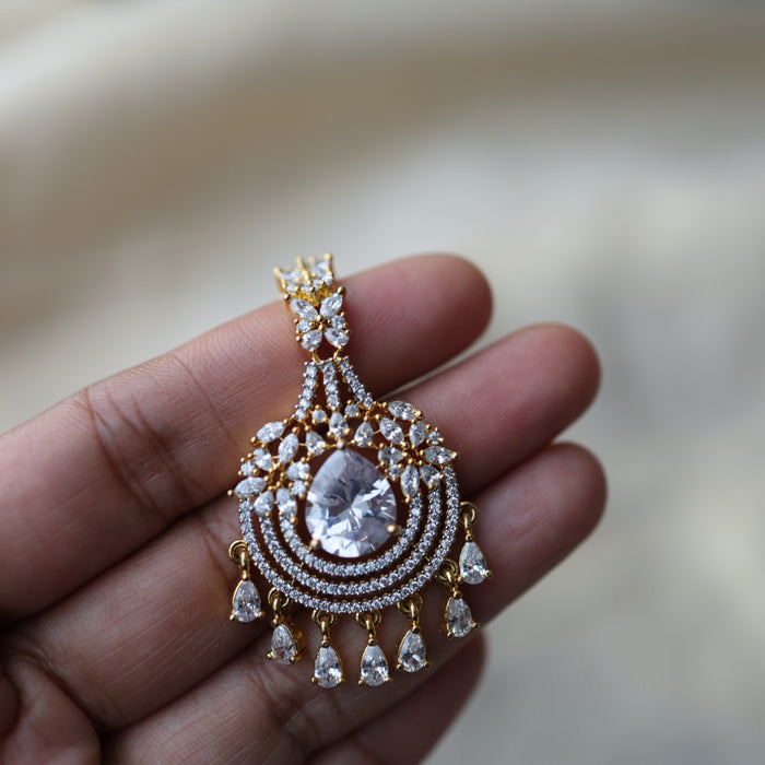 Heritage gold plated white stone tikka TH23444