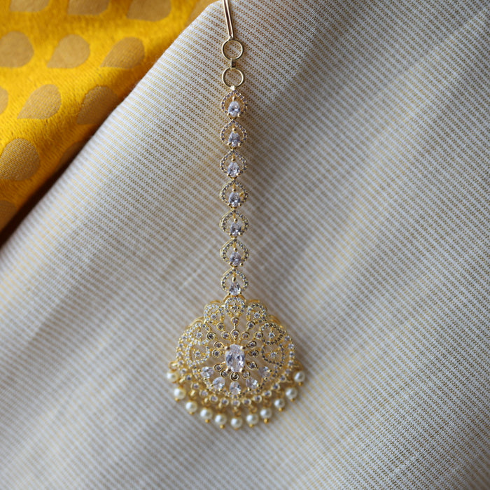 Heritage gold plated white stone tikka TH2245