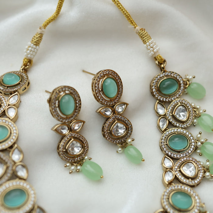 Trendy mint stone short necklace and earrings TM301