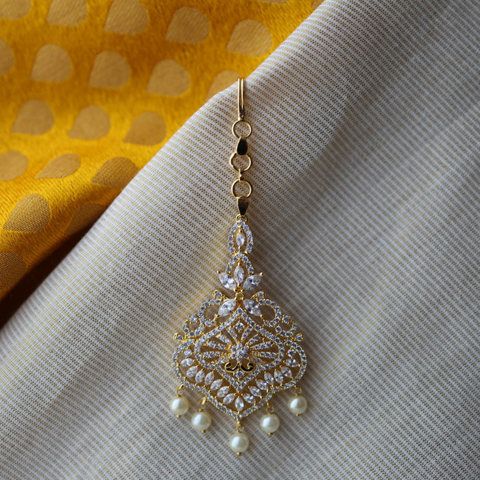 Heritage gold plated white stone tikka TH1111