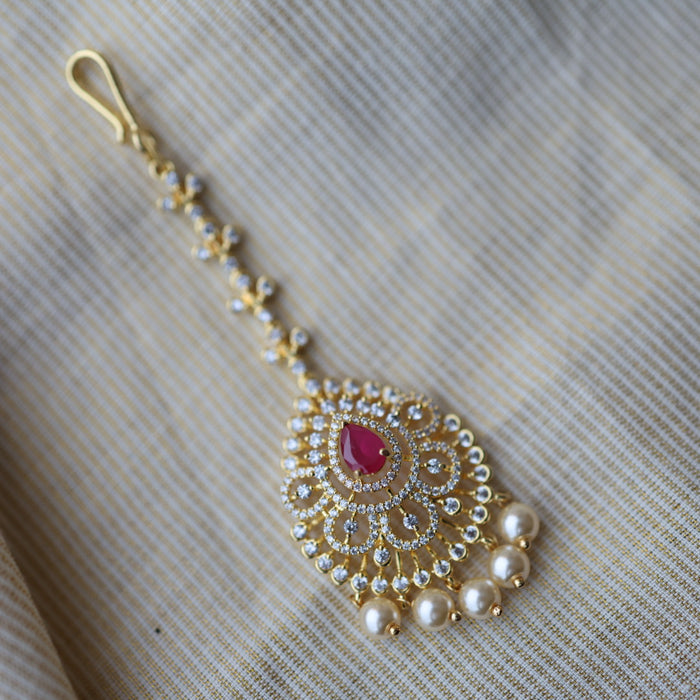 Heritage gold plated white and ruby stone tikka TH1112