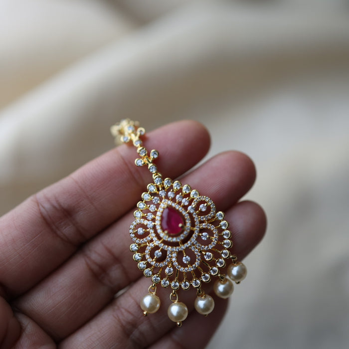 Heritage gold plated white and ruby stone tikka TH1112