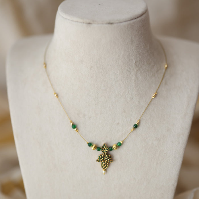 Antique green stone mango design invisible short necklace IN912