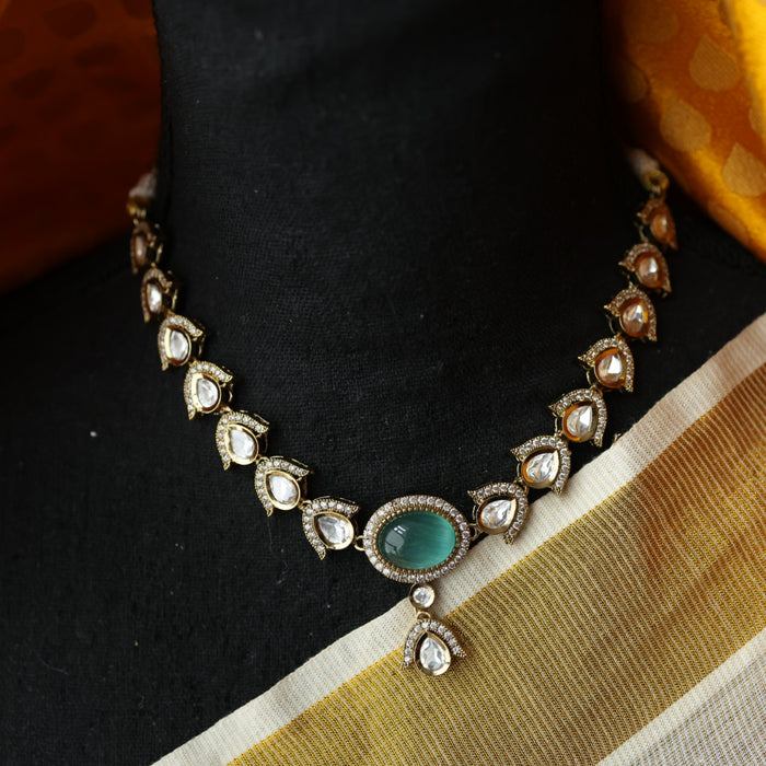 Trendy mint stone short necklace and earrings TM302