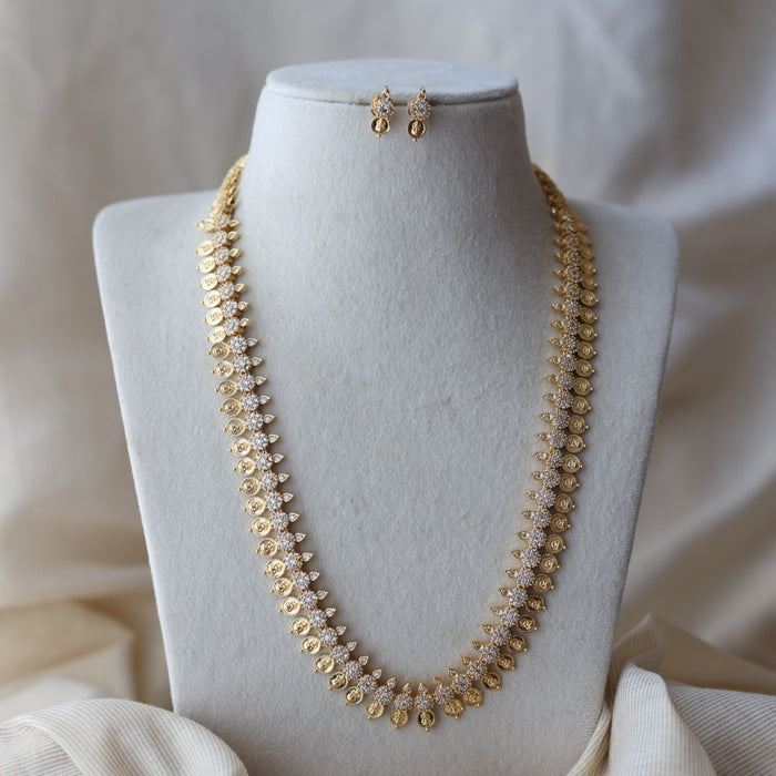 Heritage gold plated white stone coin long necklace HPWL132