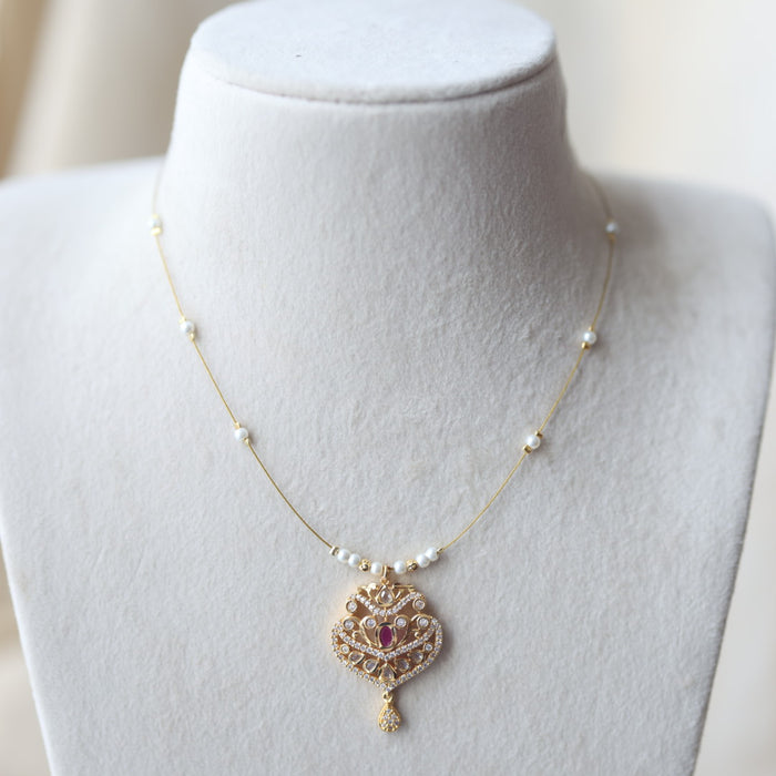 Heritage invisible short necklace IN302