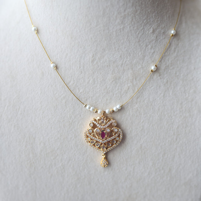 Heritage invisible short necklace IN302