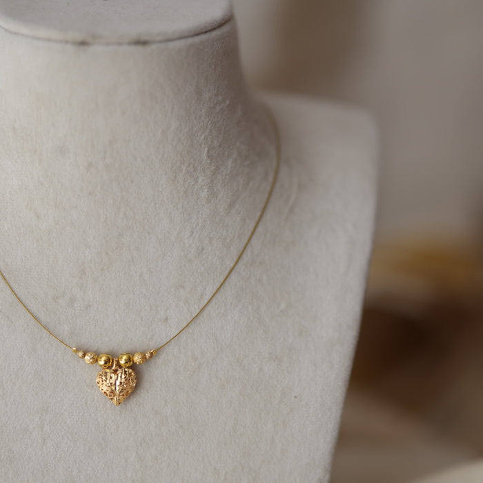 Heritage gold plated invisible short necklace IN978