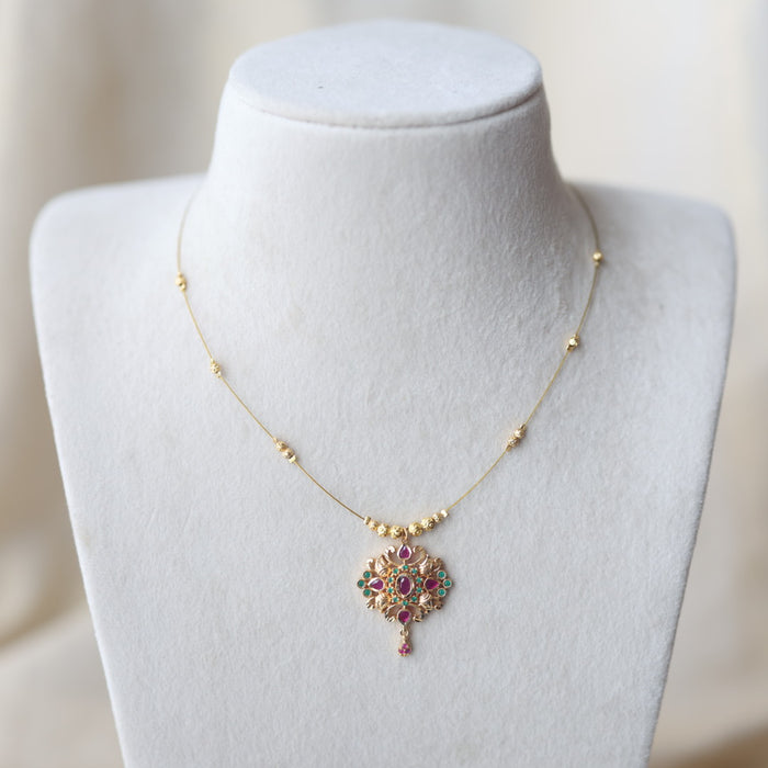 Heritage invisible short necklace IN306