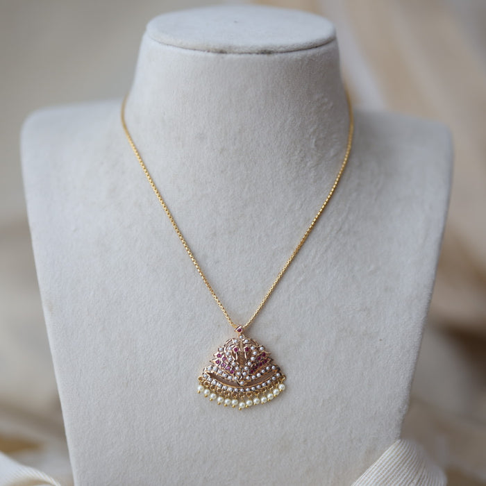 Heritage gold plated pendant chain HC2078