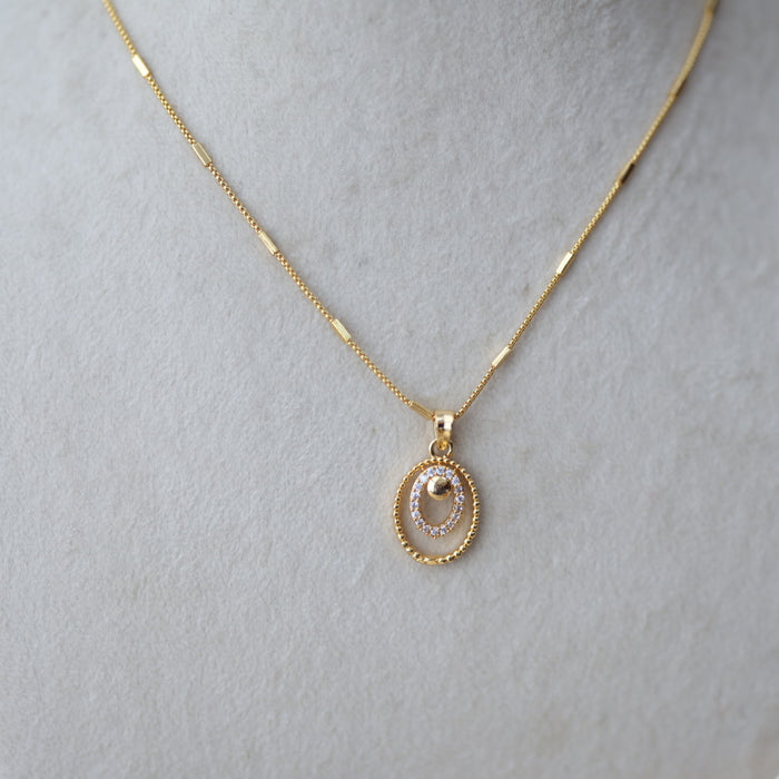 Heritage gold plated pendant chain HC289