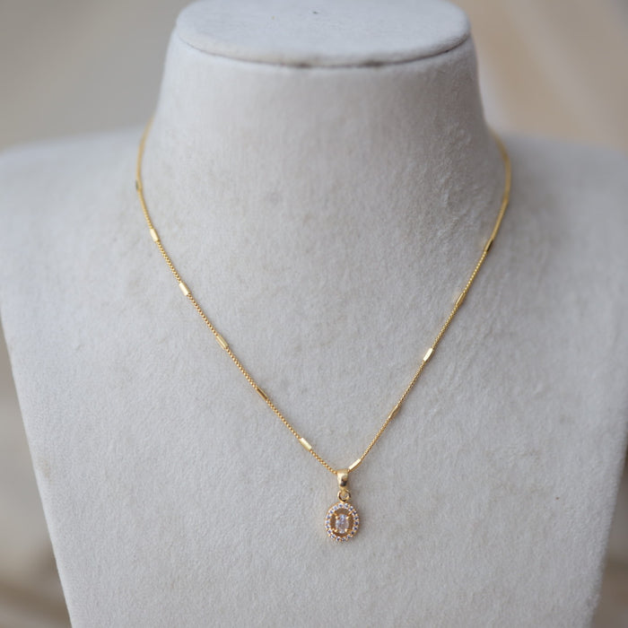 Heritage gold plated pendant chain HC212