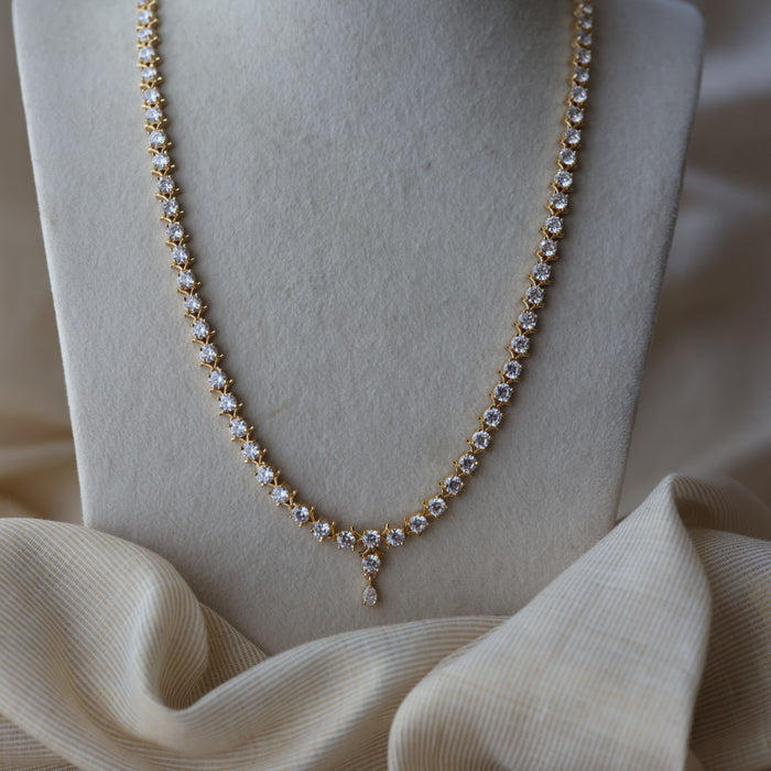 Heritage gold plated white stone short necklace  HWL233