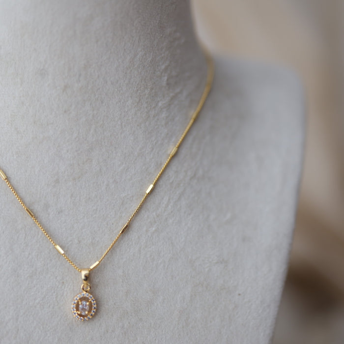 Heritage gold plated pendant chain HC212