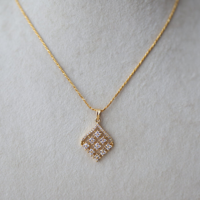 Heritage gold plated pendant chain HC2882