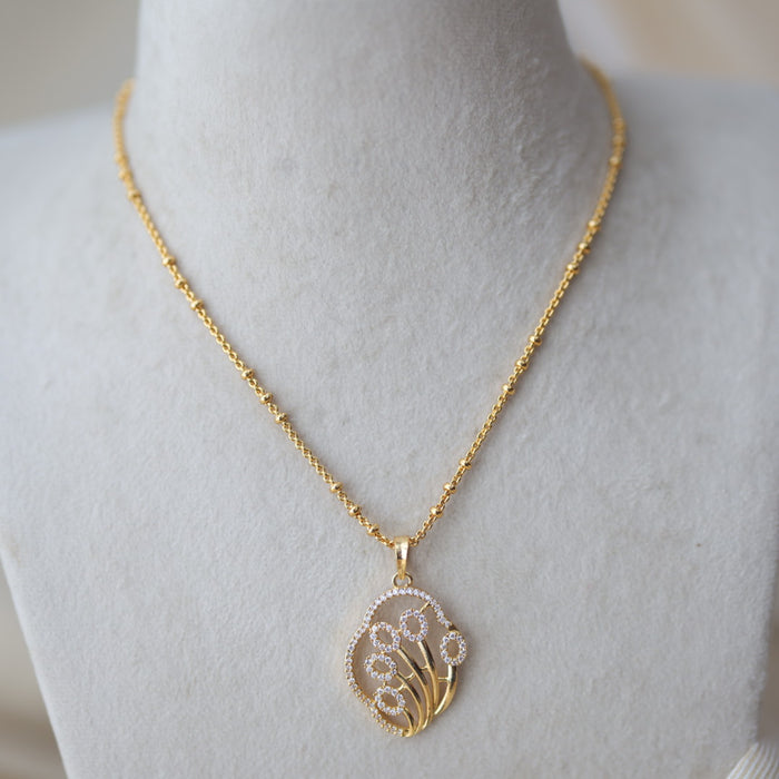 Heritage gold plated pendant chain HC1882