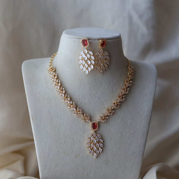Heritage gold plated ruby white stone short necklace with earrings HW3311