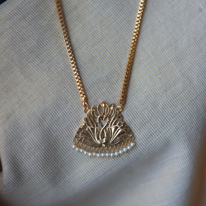 Heritage gold plated simple gold padakam necklace HP677