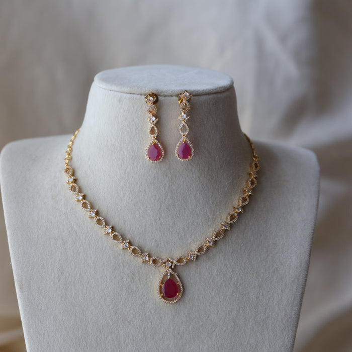 Heritage gold plated ruby white stone short necklace with earrings HRW1823
