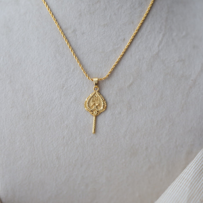 Heritage gold plated OM pendant chain HC679