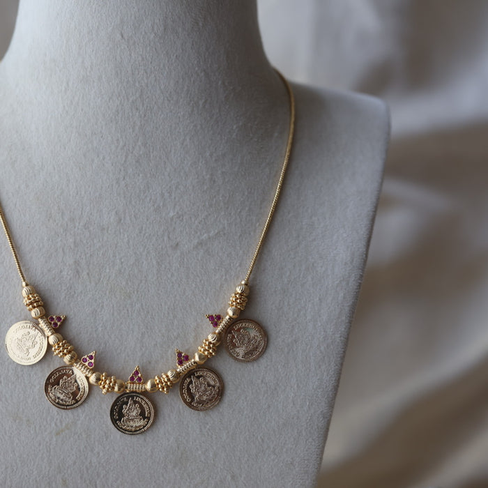 Heritage gold plated coin short necklace H8996