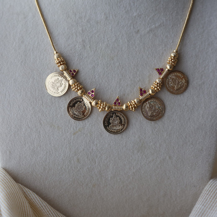 Heritage gold plated coin short necklace H8996