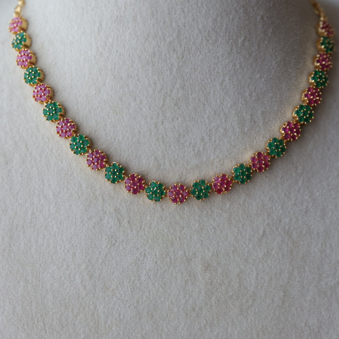 Heritage gold plated ruby green stone short necklace H6282