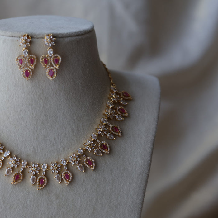 Heritage gold plated ruby white stone short necklace with earrings HRW8923