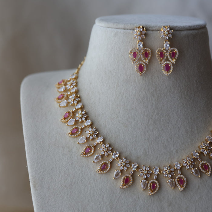 Heritage gold plated ruby white stone short necklace with earrings HRW8923