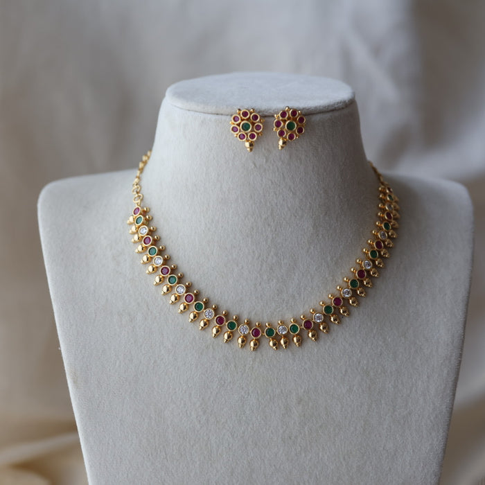 Heritage gold plated ruby green stone short necklace with earrings H781233
