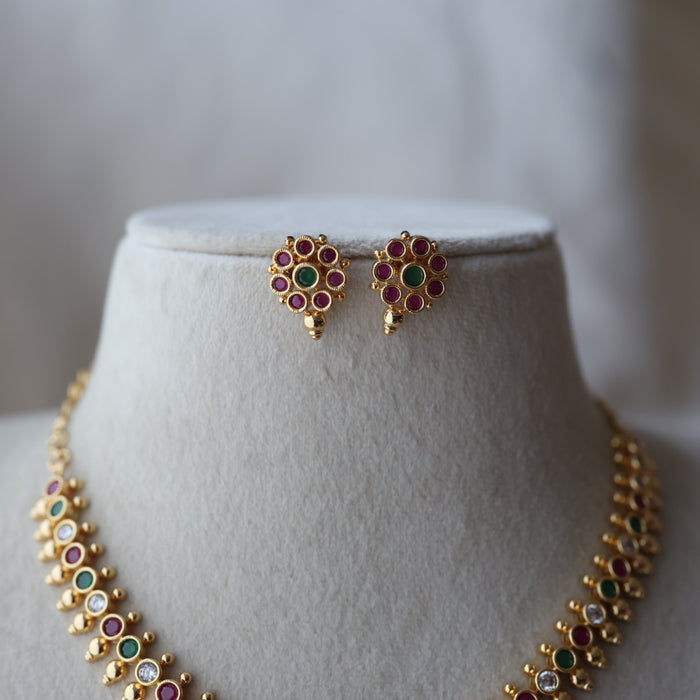 Heritage gold plated ruby green stone short necklace with earrings H781233