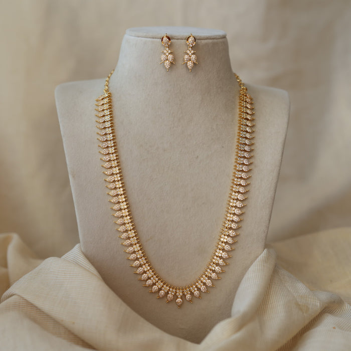 Heritage gold plated white stone mango design long necklace with earrings HL2199