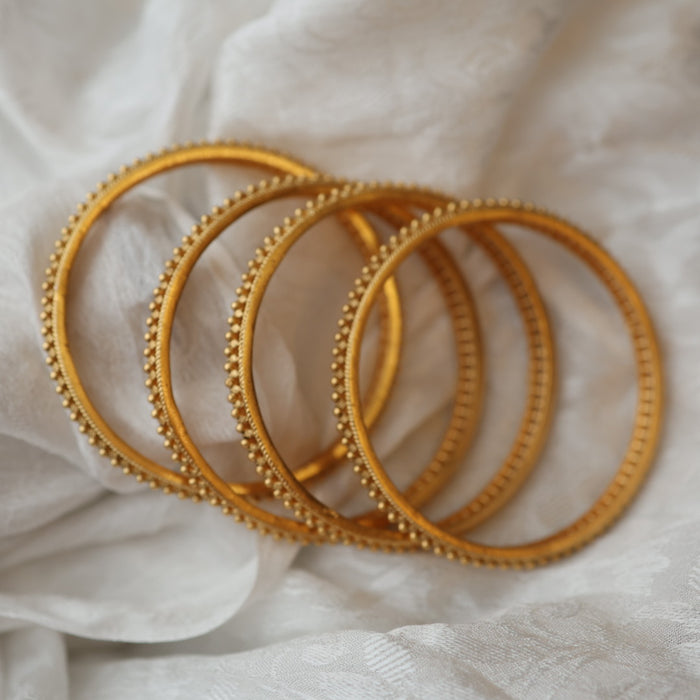 Antique bangle - open type- one size  5668