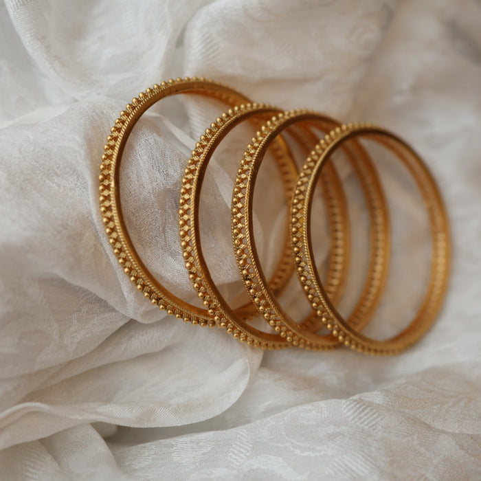 Antique bangle - open type- one size  5668
