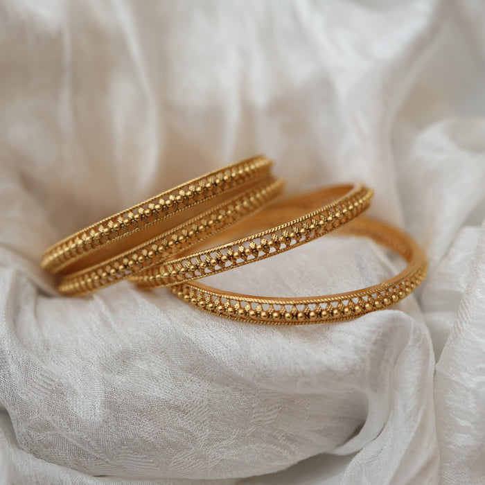 Antique bangle - open type- one size  5668