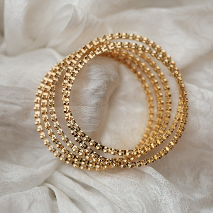 Antique bangle - open type- one size  5670