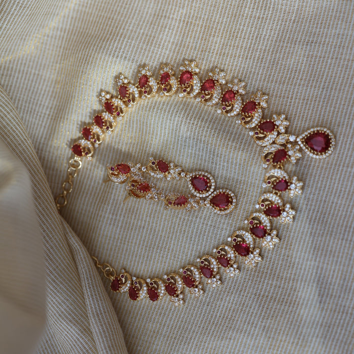 Heritage gold plated ruby white stone short necklace with earrings H82947