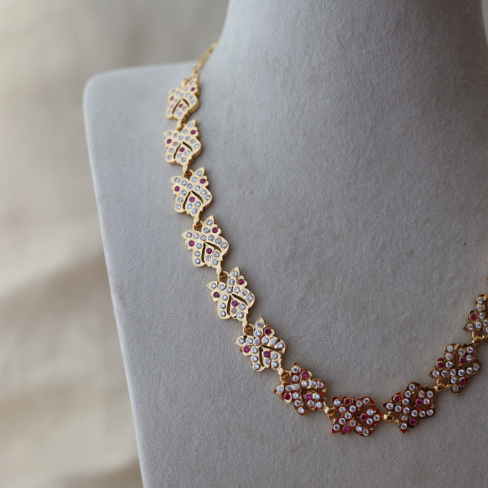 Heritage gold plated ruby white stone short necklace H83894